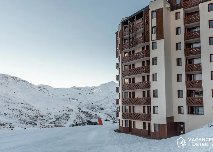 D2 Luxury Mountain View Sleeps 12 Coffee